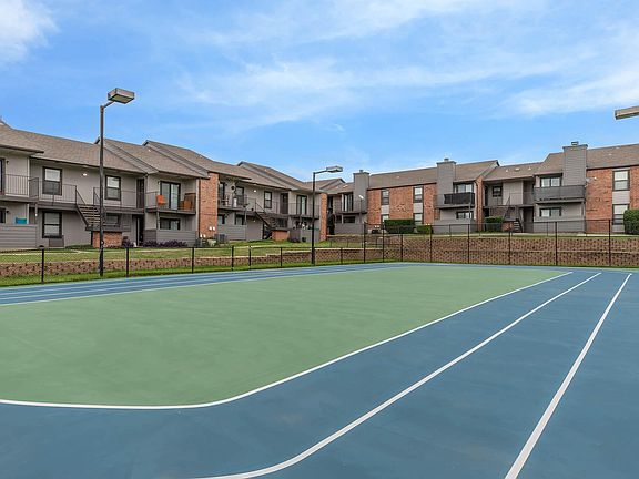5th image of 3303 Esters Rd #1116