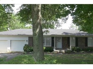 6500 Missionary Ridge Dr, Pewee Valley, KY 40056