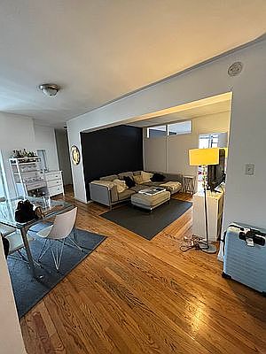 5th image of 125 Christopher St APT 6E