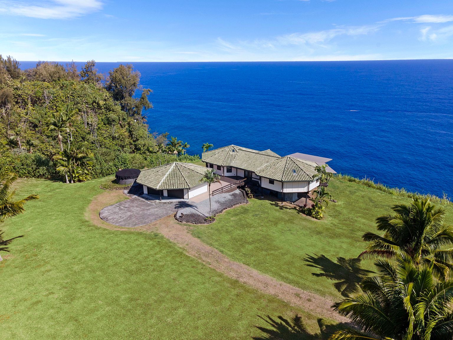 31-590 Hawaii Belt Rd, Ninole, HI 96773 | Zillow