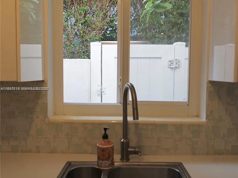7312 Gary Ave #7312 — Photo 9