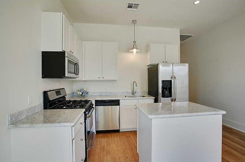 1st image of 1023 Leonidas St
