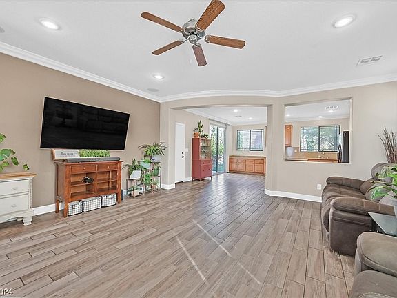 4th image of 10762 Bayview House Ave