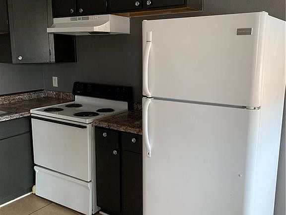 5th image of 805 Palo Verde Dr