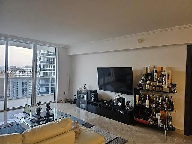 1830 S Ocean Dr #2403 — Photo 5