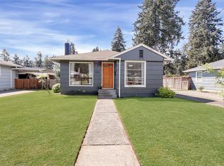 1024 Greenway Ave, Fircrest, WA 98466