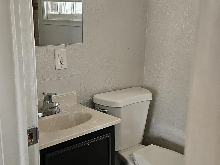 1180 S Cove View Rd #7 — Photo 9