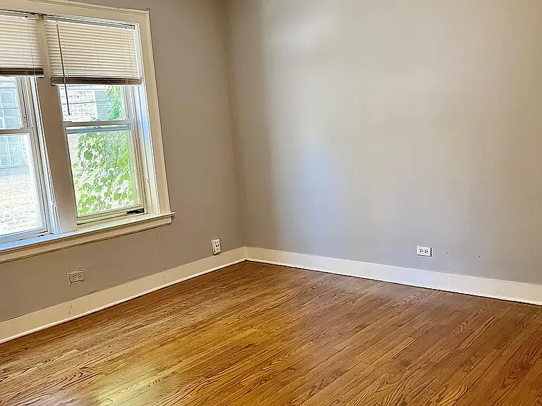 5031 N Harding Ave #1E — Photo 10