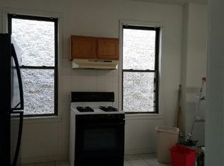 3221 S Archer Ave #2F, Chicago, IL 60608