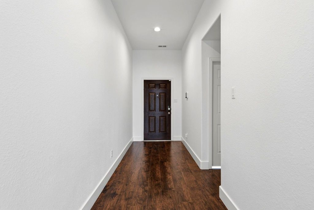 8206 Summer Lake Pass Ln, Rosenberg, TX - View 4