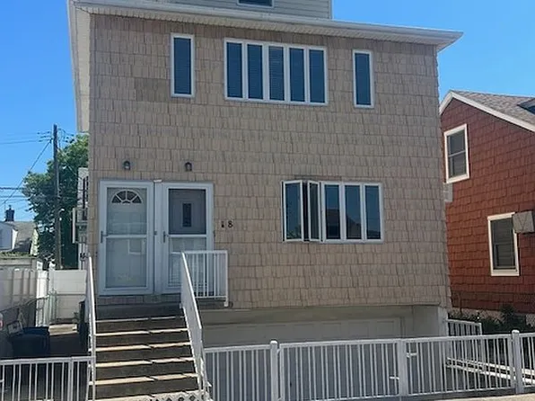 18 Ira Ct, Brooklyn, NY 11229