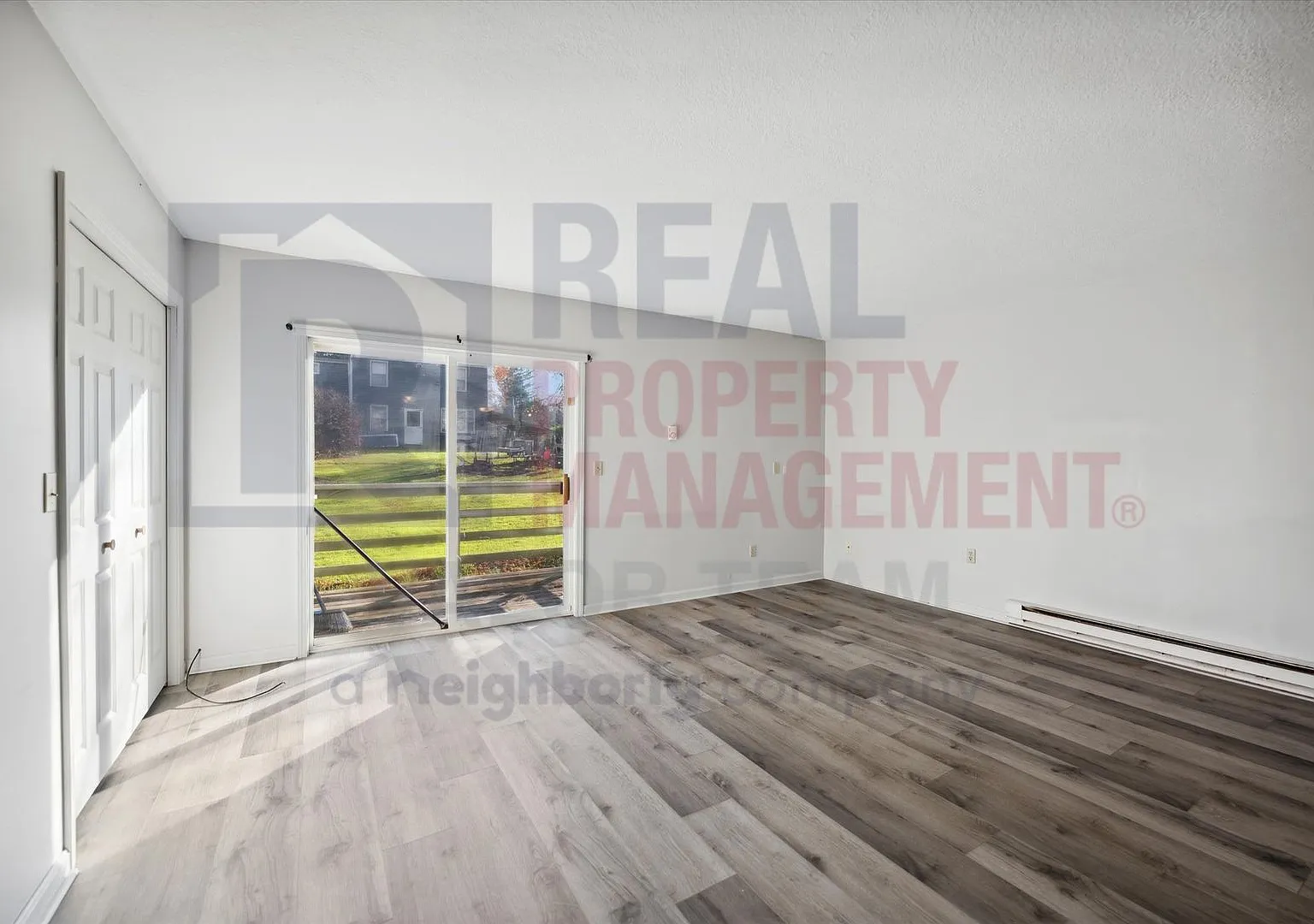 6256 Wayland Rd — Photo 2