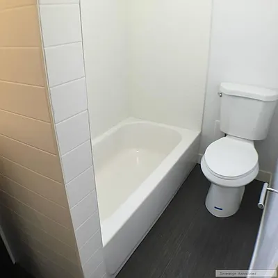 Rented by Sovereign Associates | media 13