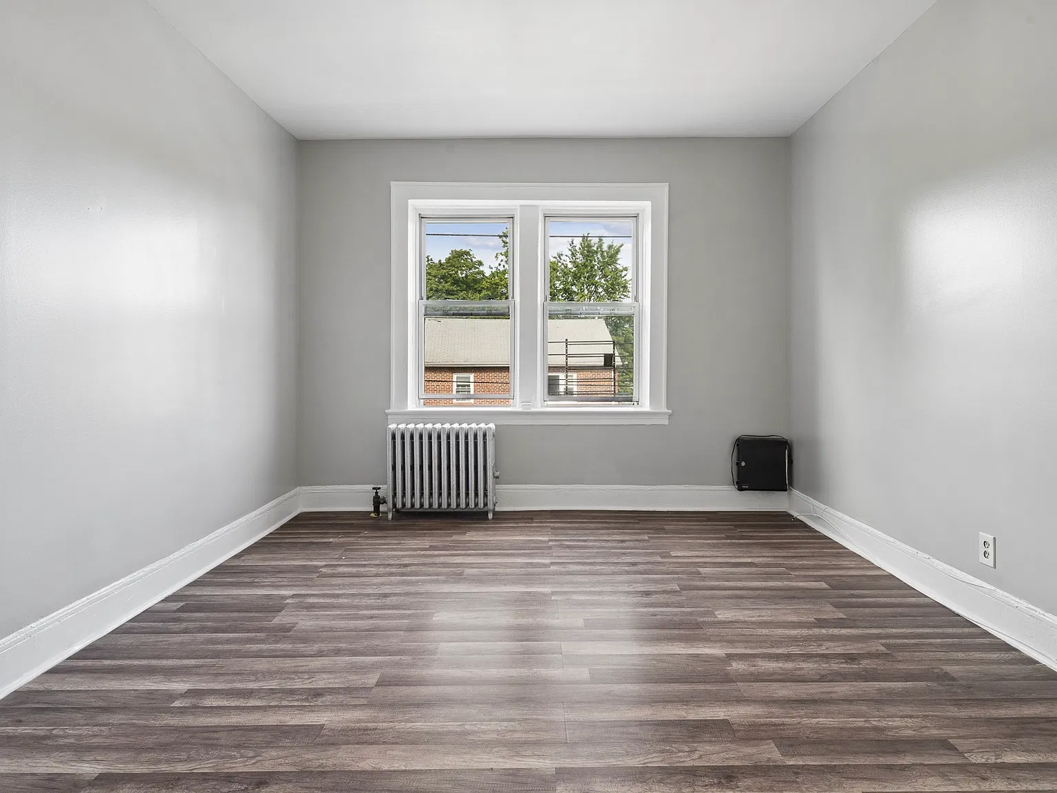 159 Jacoby St — Photo 2