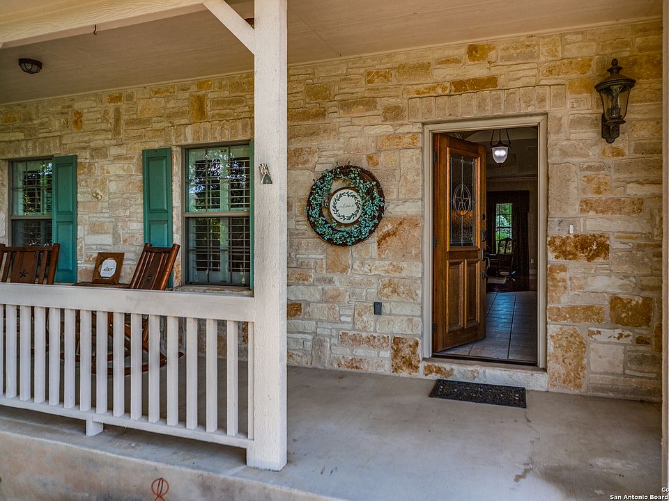1st image of 785 INDIGO RUN DR