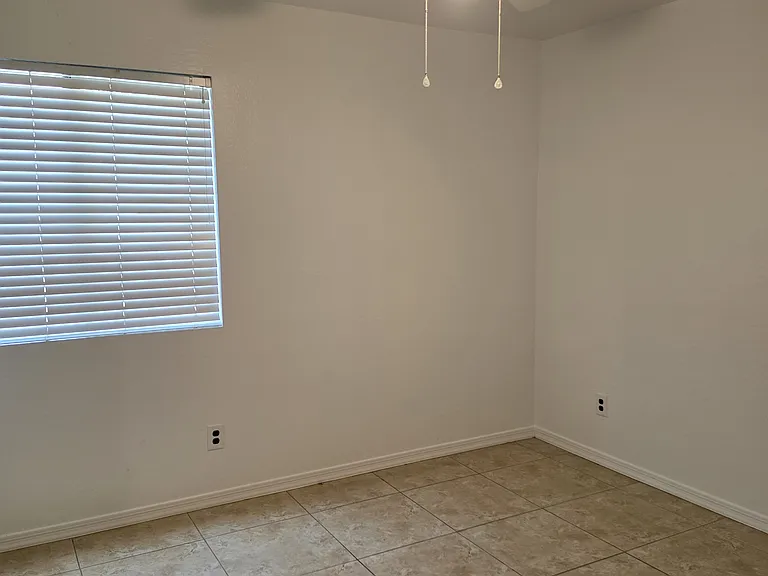 1726 E Oquitoa Dr — Photo 7