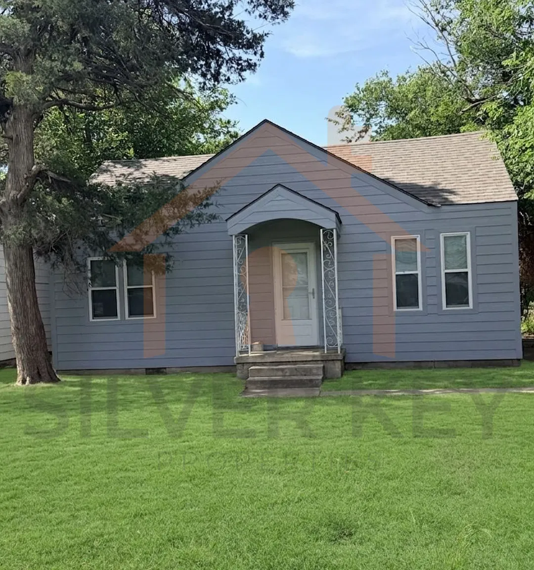 3 bed, 1100 sqft, $950 — Photo 2
