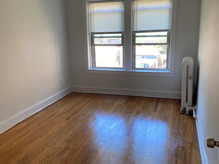939 S Elmwood Ave #2 — Photo 19