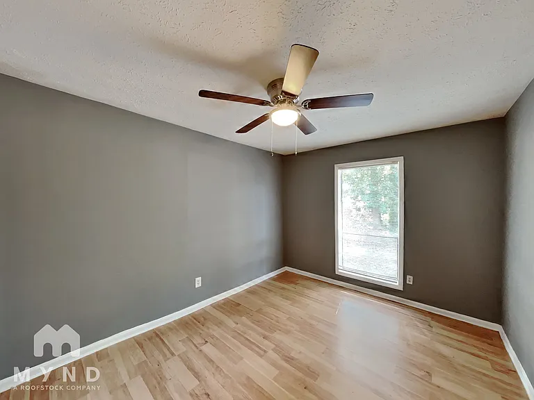 2340 Beaver Ruin Rd #71 — Photo 13
