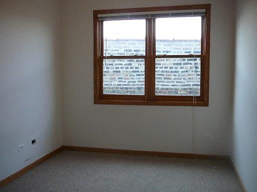 5th image of 1446 W Chicago Ave #4WFRONT
