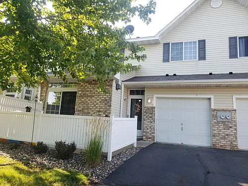 15555 Garnet Way Photo 1