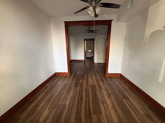 3rd image of 2930 N Allen Ave #1