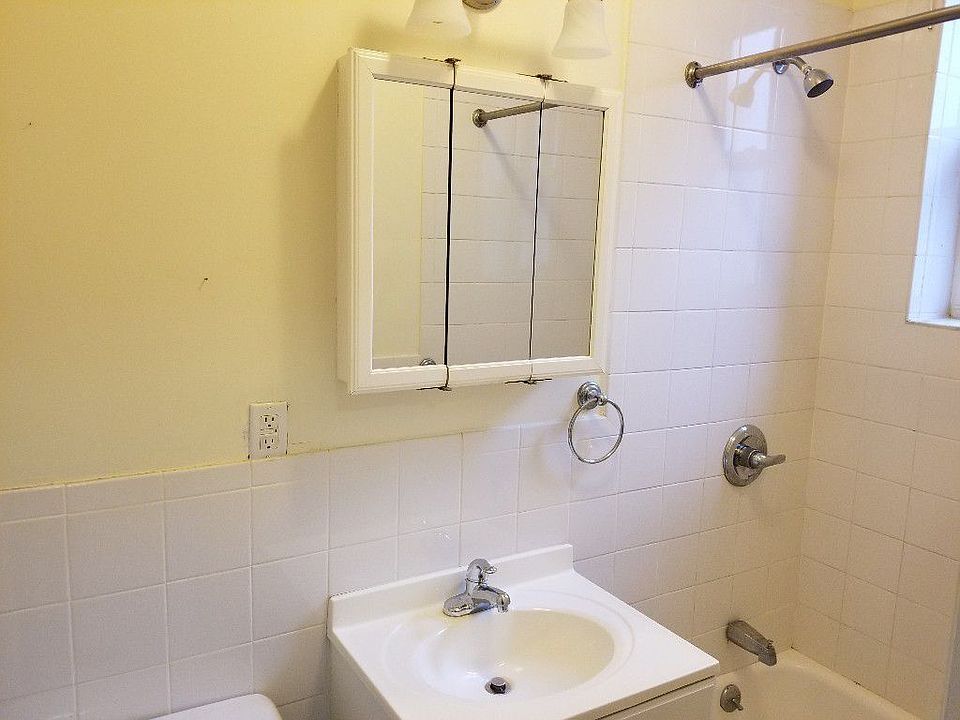 1st image of 7036 66th St APT 1L
