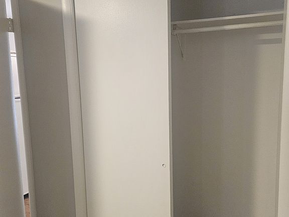3rd image of 145 Quailwood Pkwy #11550029