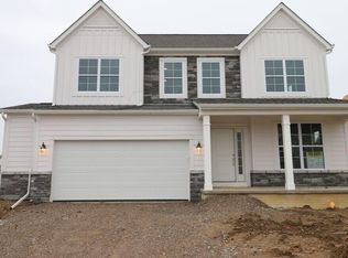 81 Sienna Glenn Dr, Lewis Center, OH 43035