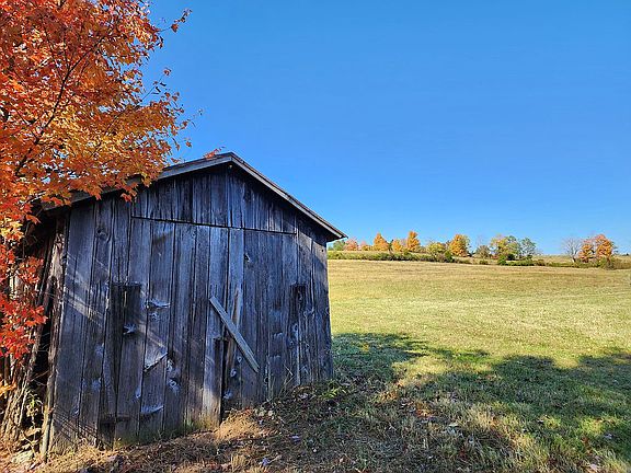 3rd image of 3912 State Highway 184