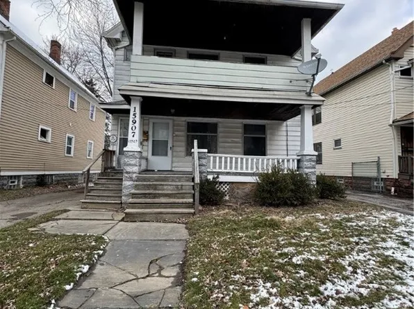 15907 Huntmere Ave, Cleveland, OH 44110