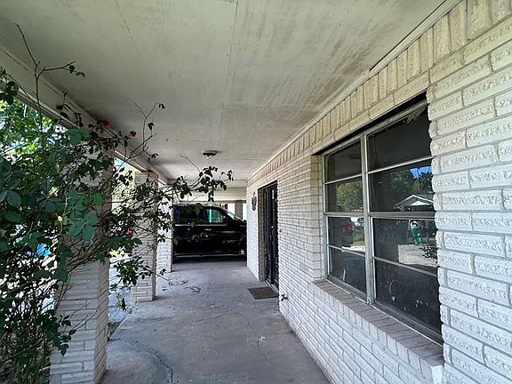 4th image of 48 San Eugenio St