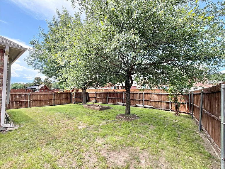 1731 Teakwood Dr — Photo 19