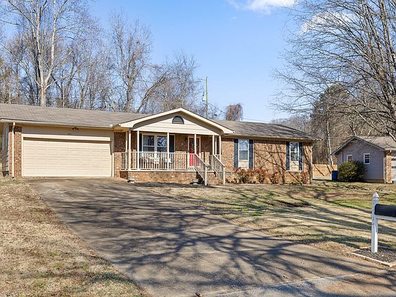 2nd image of 5917 Hillcrest Dr