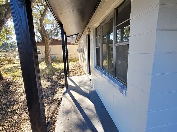 4th image of 7831 Untreiner Ave