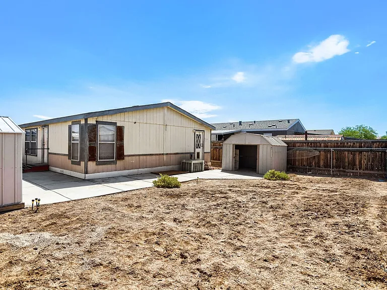 6105 Berthelot Ln — Photo 20
