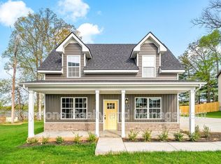 125 Roadrunner Ct, Clarksville, TN 37042