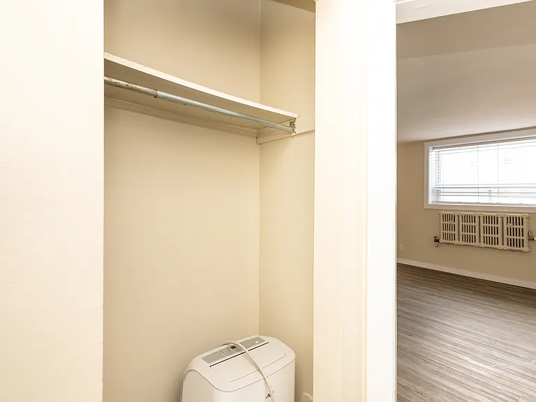 331 Marion St #2 — Photo 22