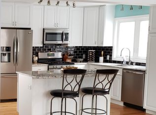 5435 Woodland Rd, Minnetonka, MN 55345