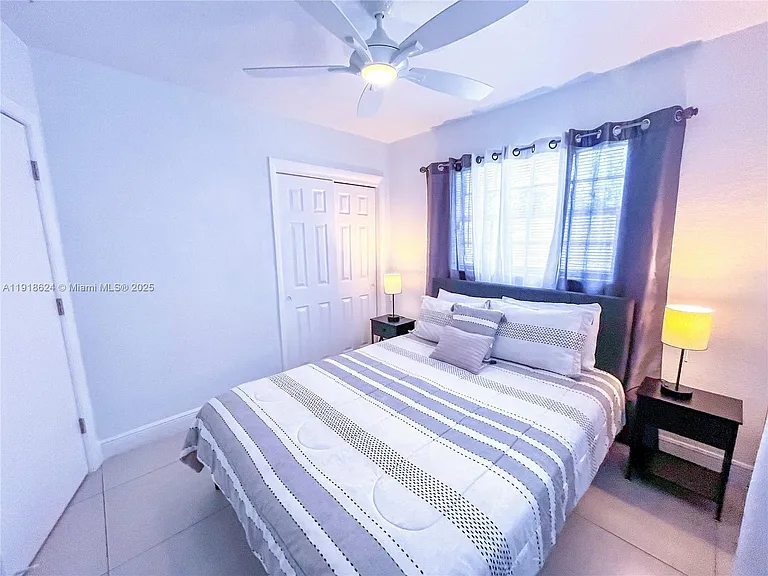 4420 NW 30th Ct — Photo 46