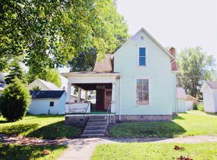 308 W Main St, Flora, IN 46929