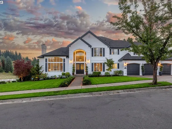 17312 Bergis Farm Dr, Lake Oswego, OR 97035