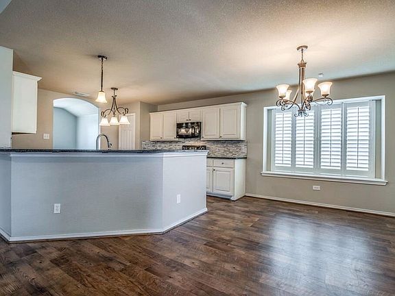 5th image of 10405 Lynnhaven Pl