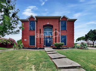 1949 Reddenson Ct, Carrollton, TX 75010