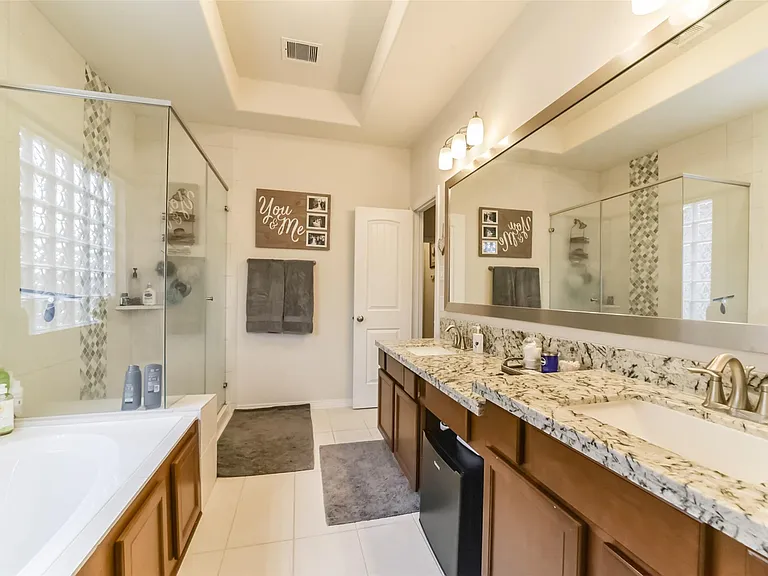 1517 Miles Oaks Pl — Photo 24