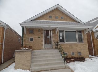 3838 W 69th Pl, Chicago, IL 60629