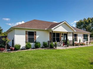704 Tahiti Ln, Tool, TX 75143