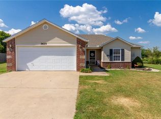 2625 Mary Phelps Dr, Pea Ridge, AR 72751