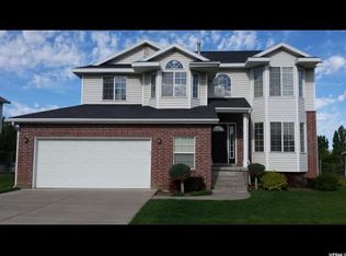 2061 N 750 W, Clinton, UT 84015