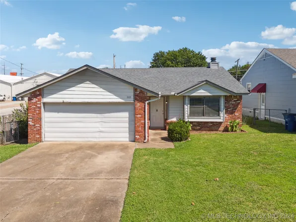 3325 E 29th St, Tulsa, OK 74114